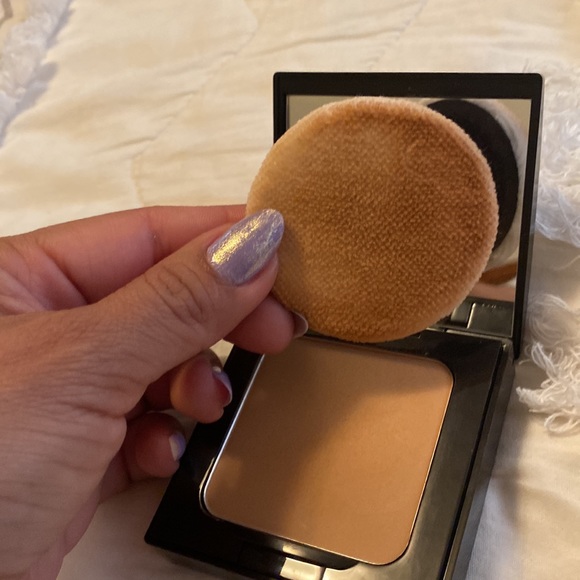 Laura merrier translucent pressed setting powder - Picture 3 of 3